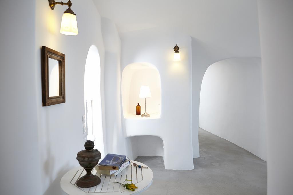 Liakada Oia Suites Екстер'єр фото