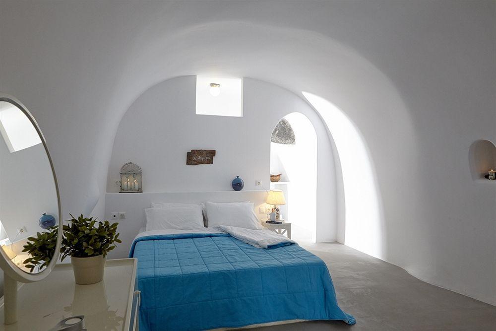 Liakada Oia Suites Екстер'єр фото