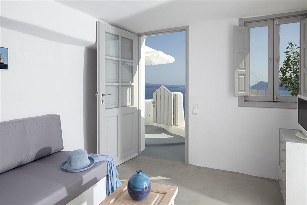 Liakada Oia Suites Екстер'єр фото