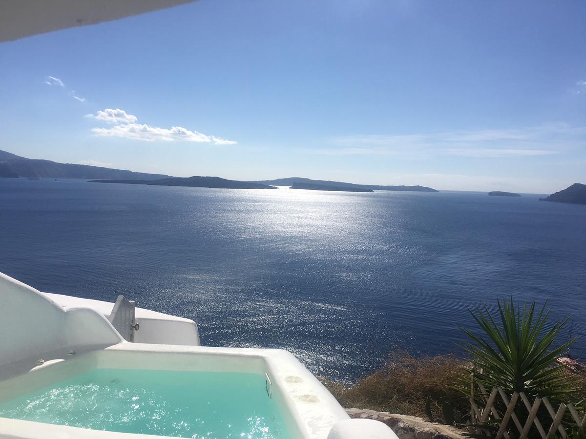 Liakada Oia Suites Екстер'єр фото