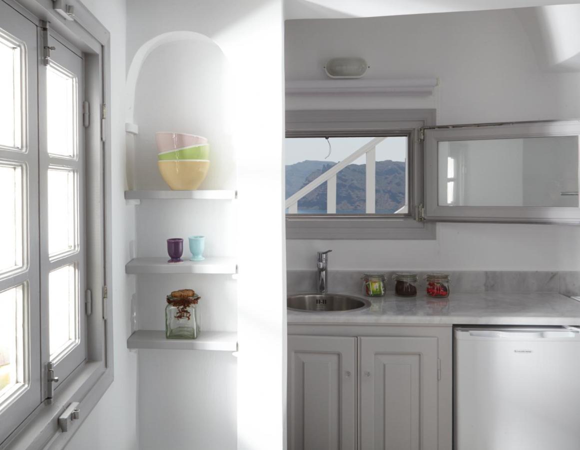 Liakada Oia Suites Екстер'єр фото