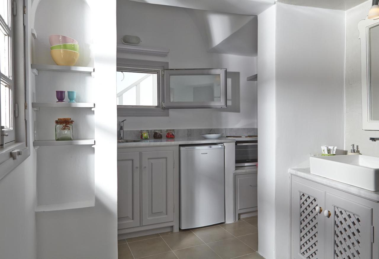 Liakada Oia Suites Екстер'єр фото