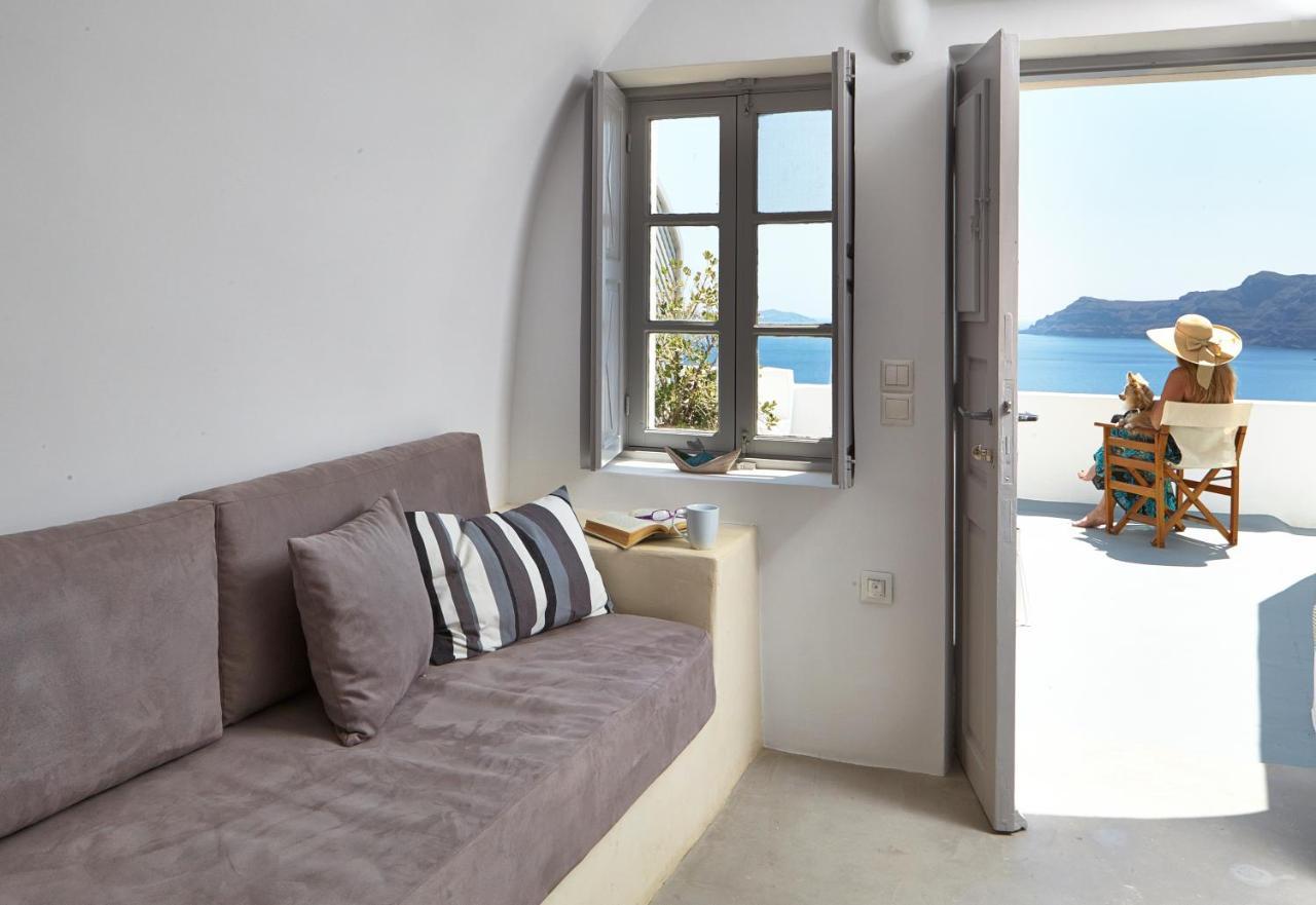 Liakada Oia Suites Екстер'єр фото